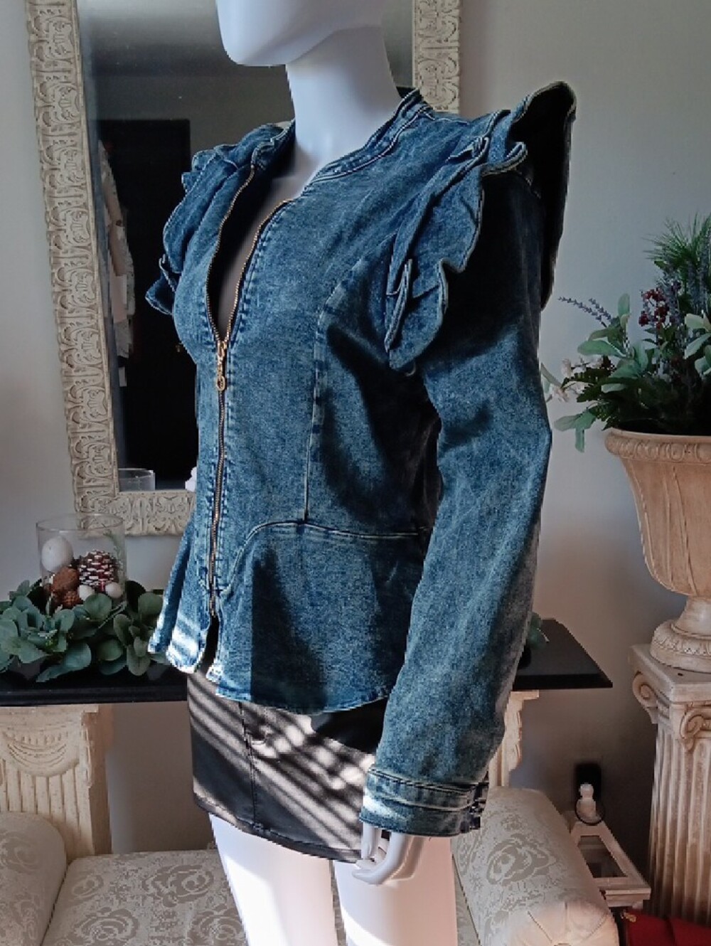 Ruffled Peplum Denim Zip Jacket - Blue - Picture 2 of 9
